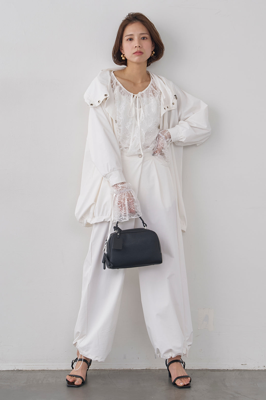 [予約/SET]ミニフリル繊細レースブラウス+撥水スタンドカラー2wayドロストブルゾン+撥水ドロストヘム2wayパンツ(3set)