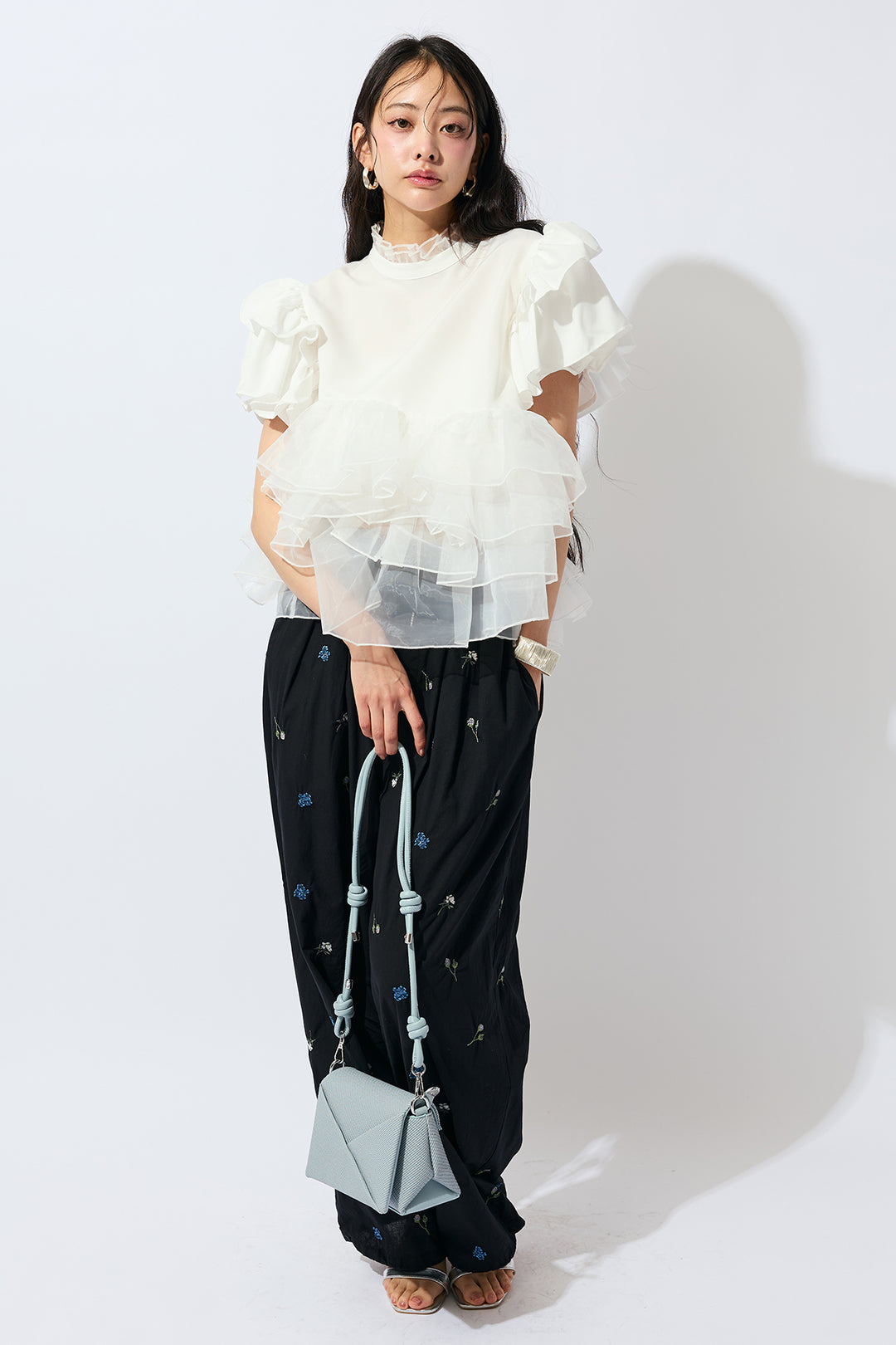 [予約]オーガンジフリルティアードトップス
