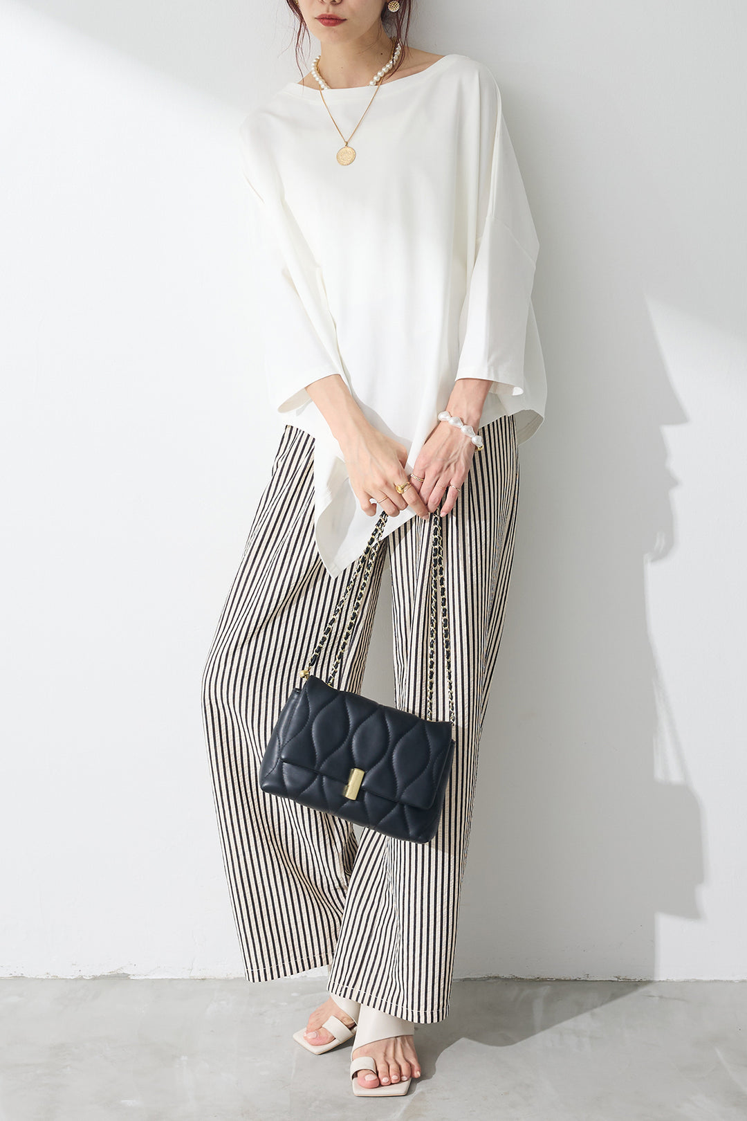 [予約/SET]ヘムアシメトリーカットトップス+シアーサッカーストライプパンツ(2set)
