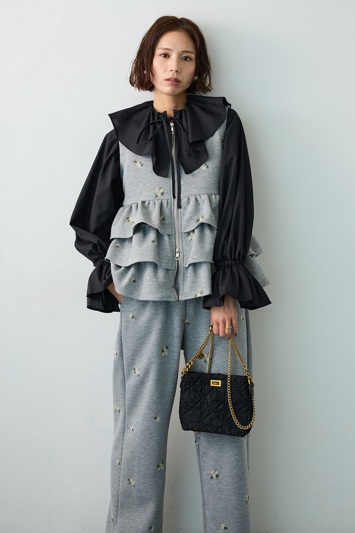 [予約]フラワー刺繍ティアードポンチベスト