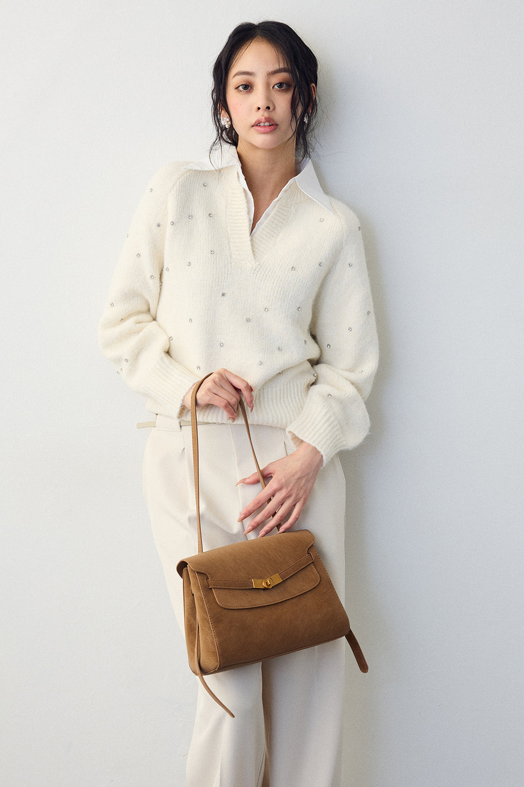 [予約]シャツ襟ラインストーンニットPO