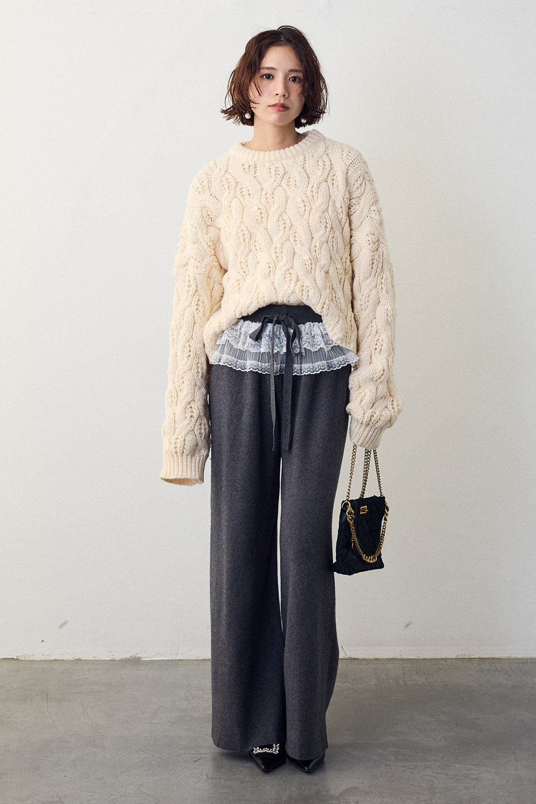 [予約/SET]ニュアンスケーブルクロップドニット+ウエストレースニットストレートパンツ(2set)