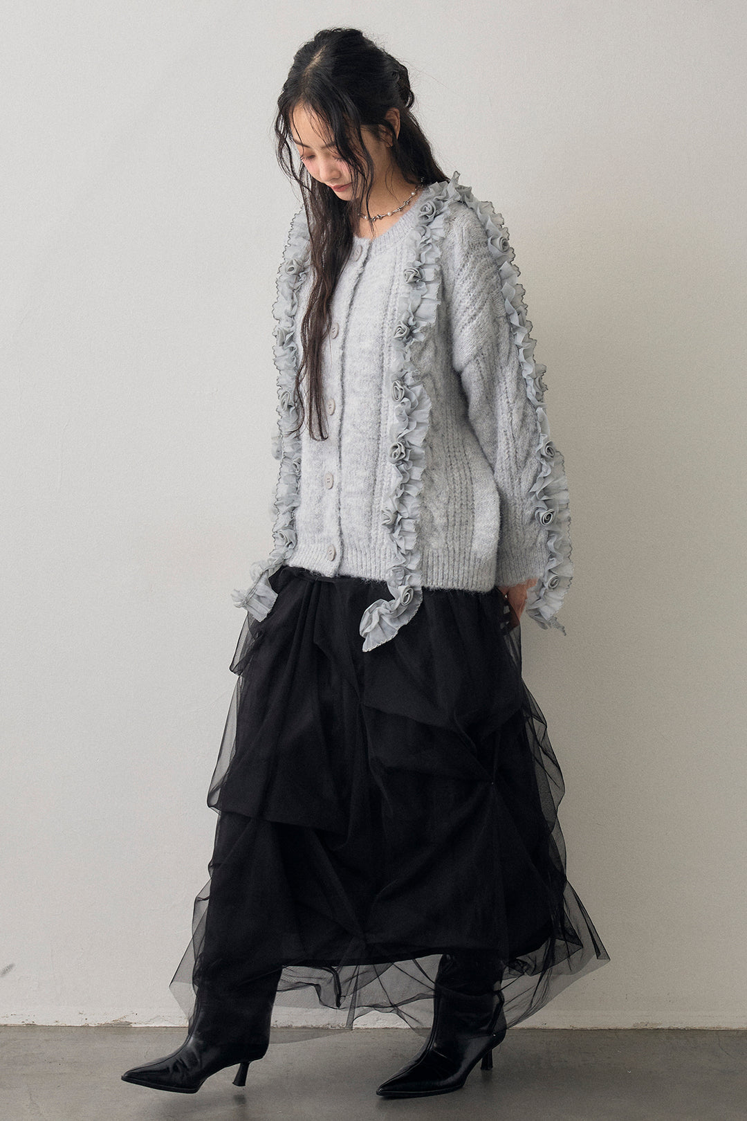 [予約/SET]フリルローズドッキングニットカーデ+マルチパターンタックチュールスカート(2set)