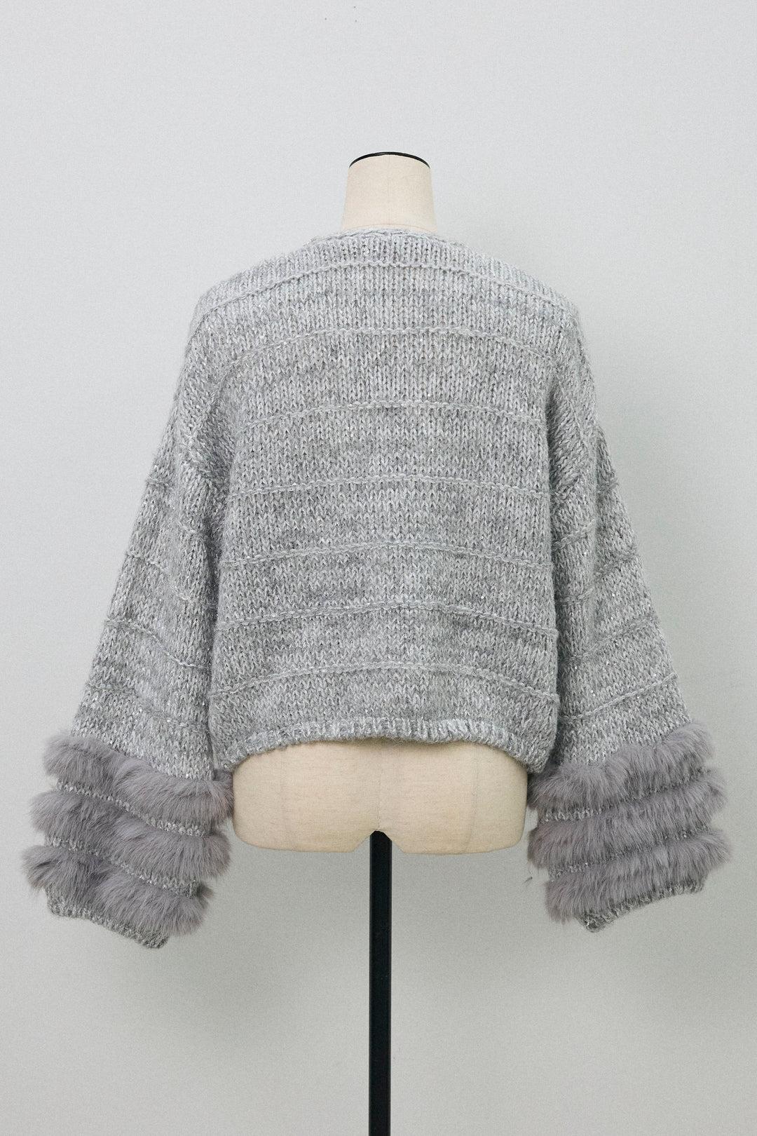 [予約]ネックビジューラインファーニットカーデ