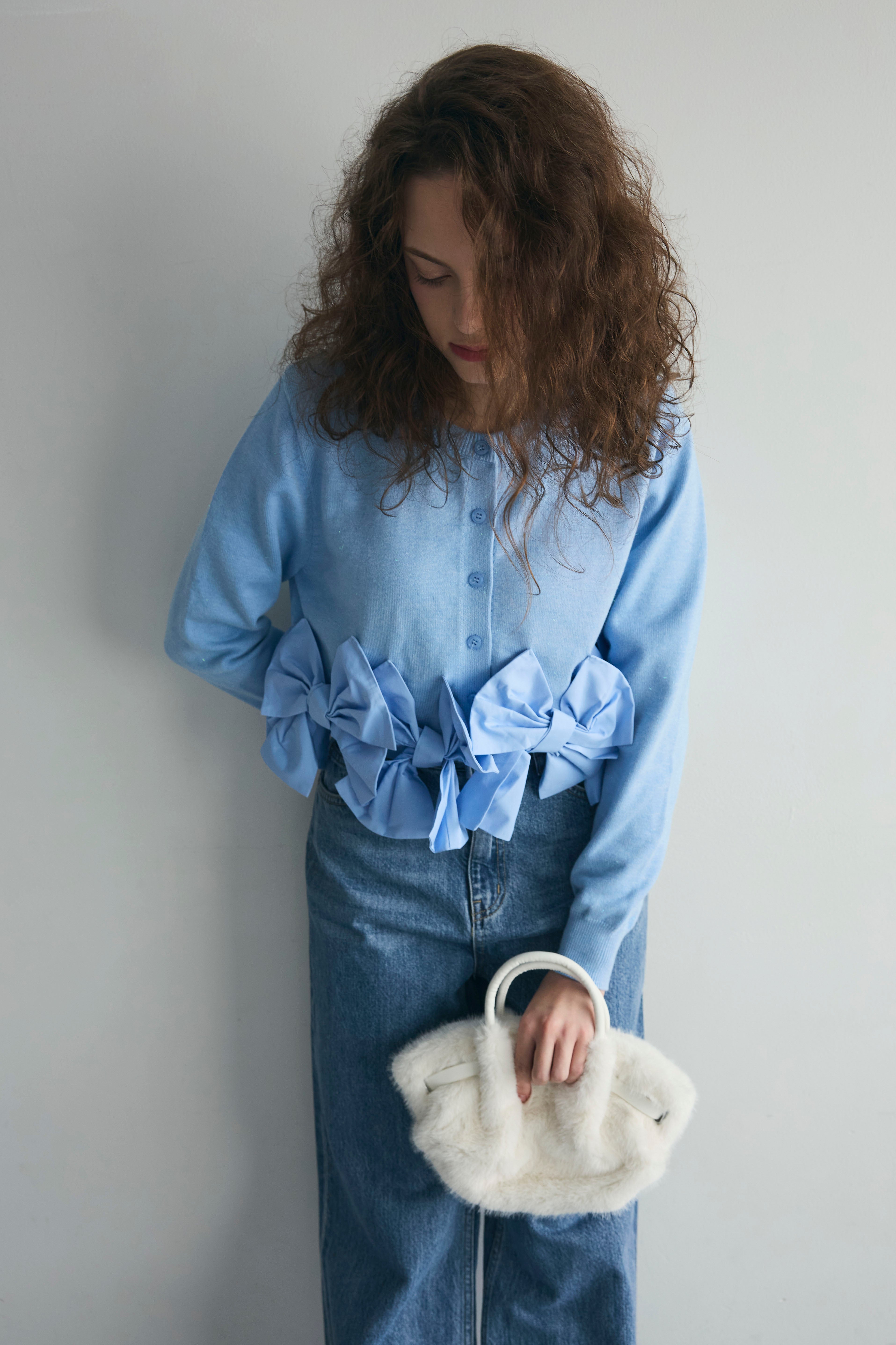 リボンモチーフカーディガン　ヘムリボンデザインショートカーデ 予約]ヘムリボンデザインショートカーデ – Frene