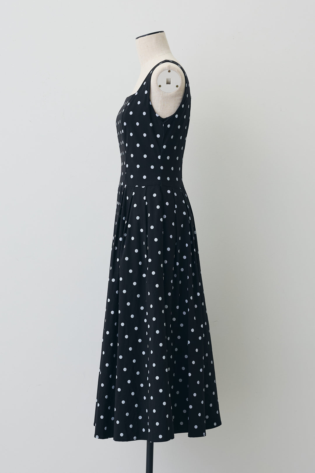 [予約]ドットレトロシルエットワンピース