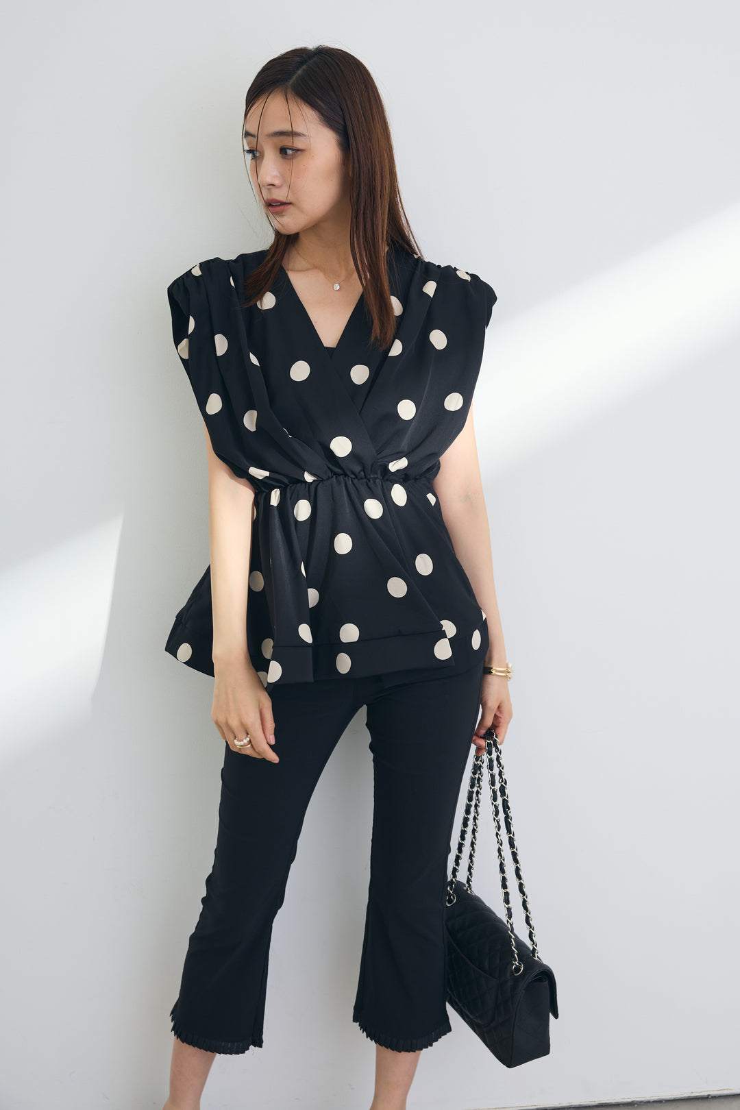 [予約/SET]レトロドットカシュクールブラウス+ミニフリルヘムストレッチカプリパンツ(2set)