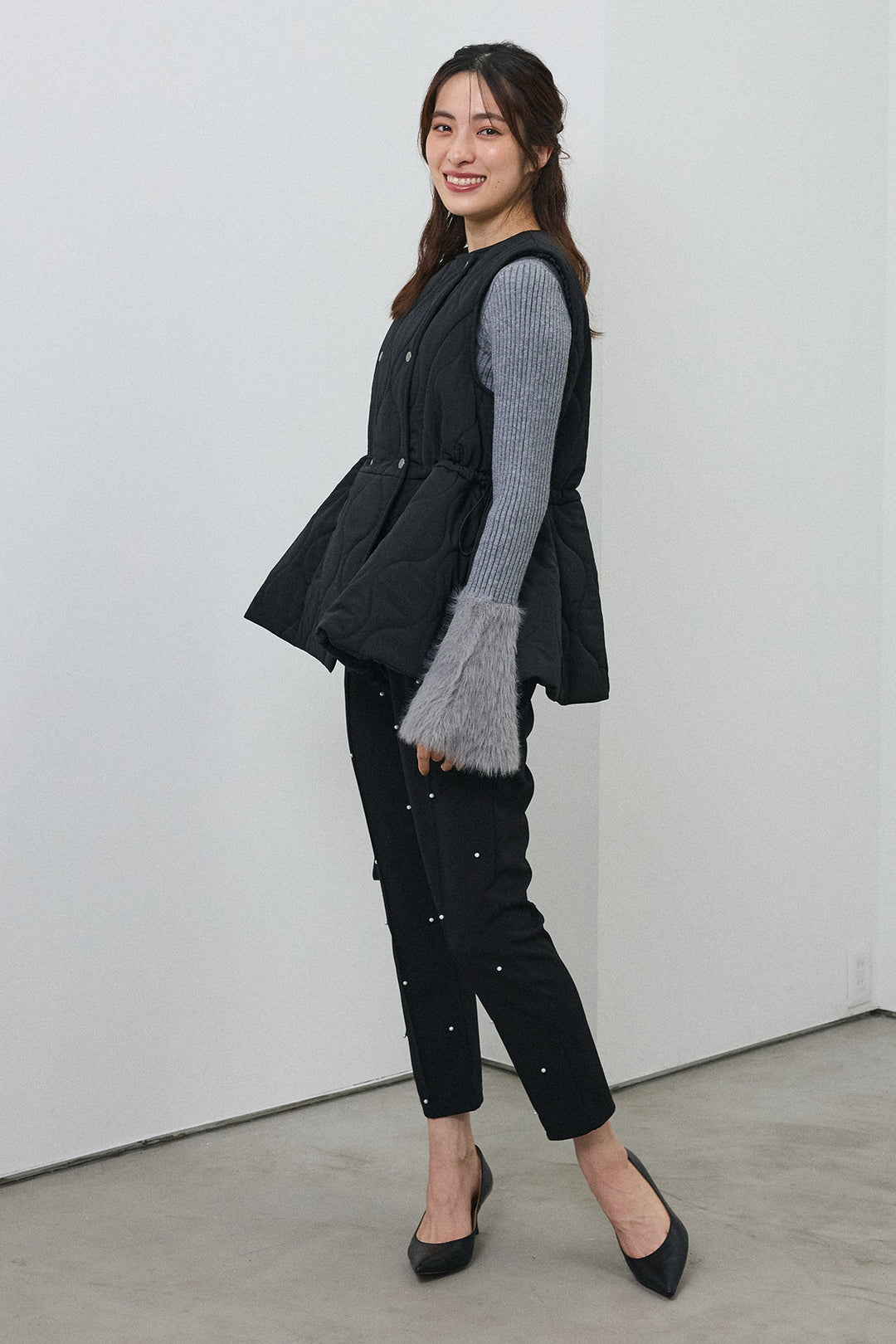 [予約/SET]フェザー切替スリーブフレアニット+キルティングフレアシルエットベスト(2set)