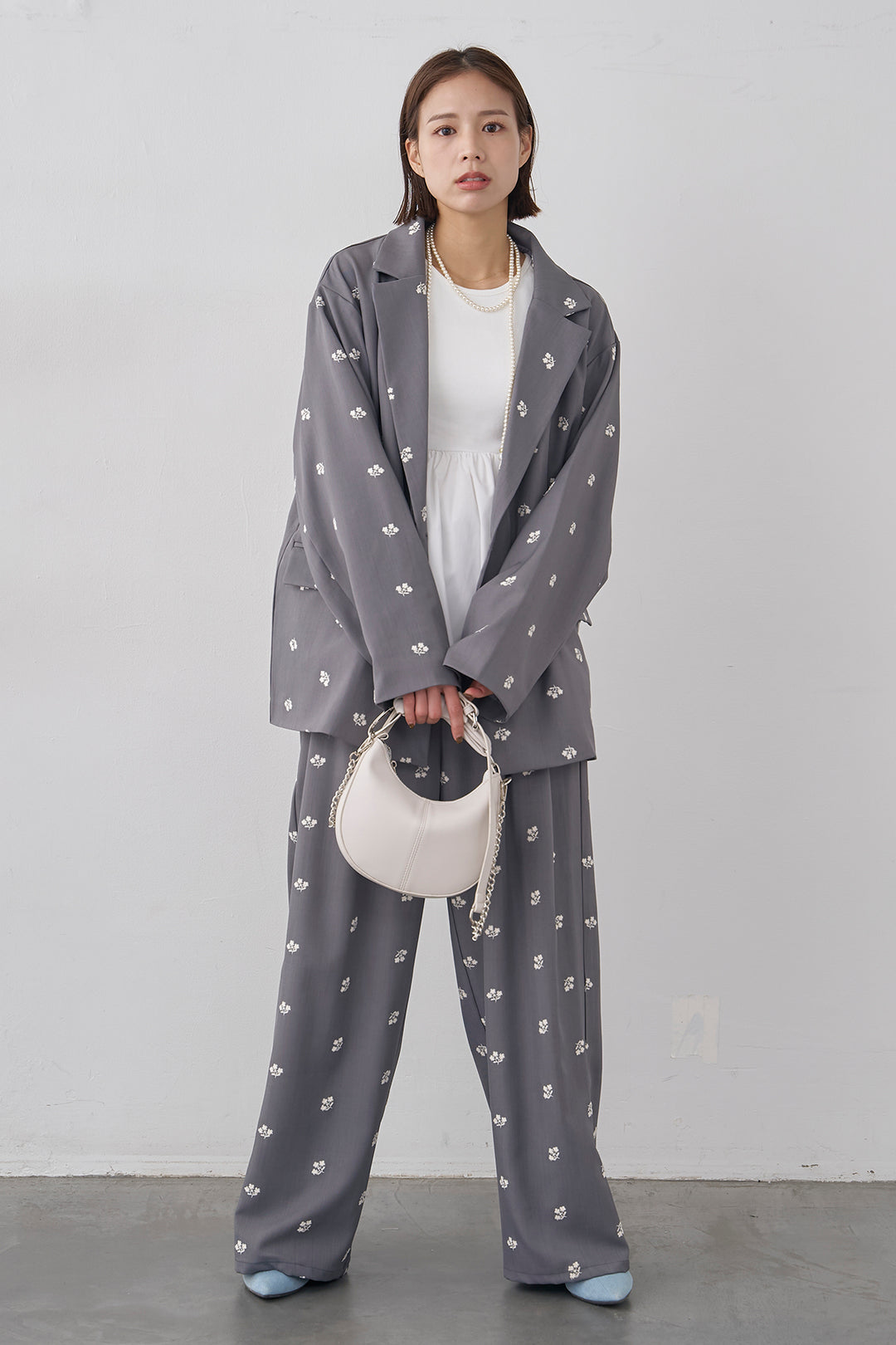 [予約/SET]フラワー刺繍ツイルテーラードジャケット+フラワー刺繍ツイルストレートパンツ(2set)