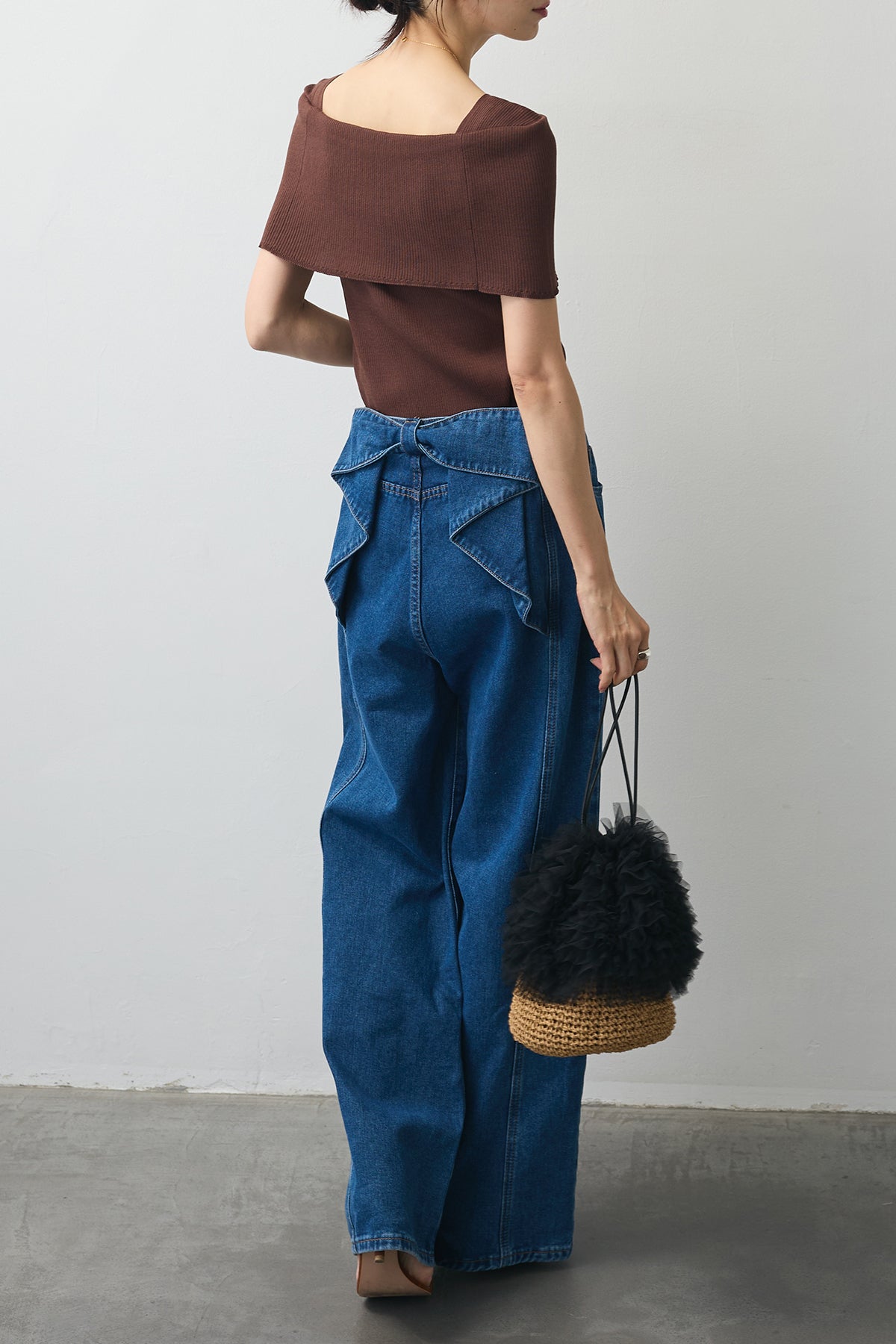 Frene ショルダーリブオフショルニット+バックリボンデザインデニムパンツ 予約/SET]ショルダーリブオフショルニット+バックリボンデザイン
