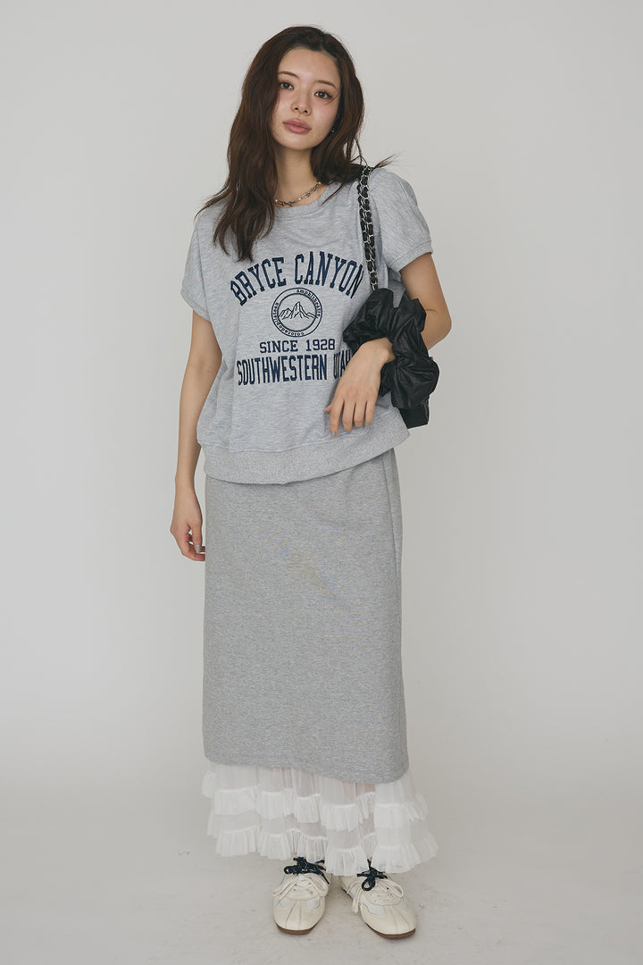 [予約/SET]ロゴ刺繍デザインリブカットT+フリルヘムスウェットスリットスカート(2set)