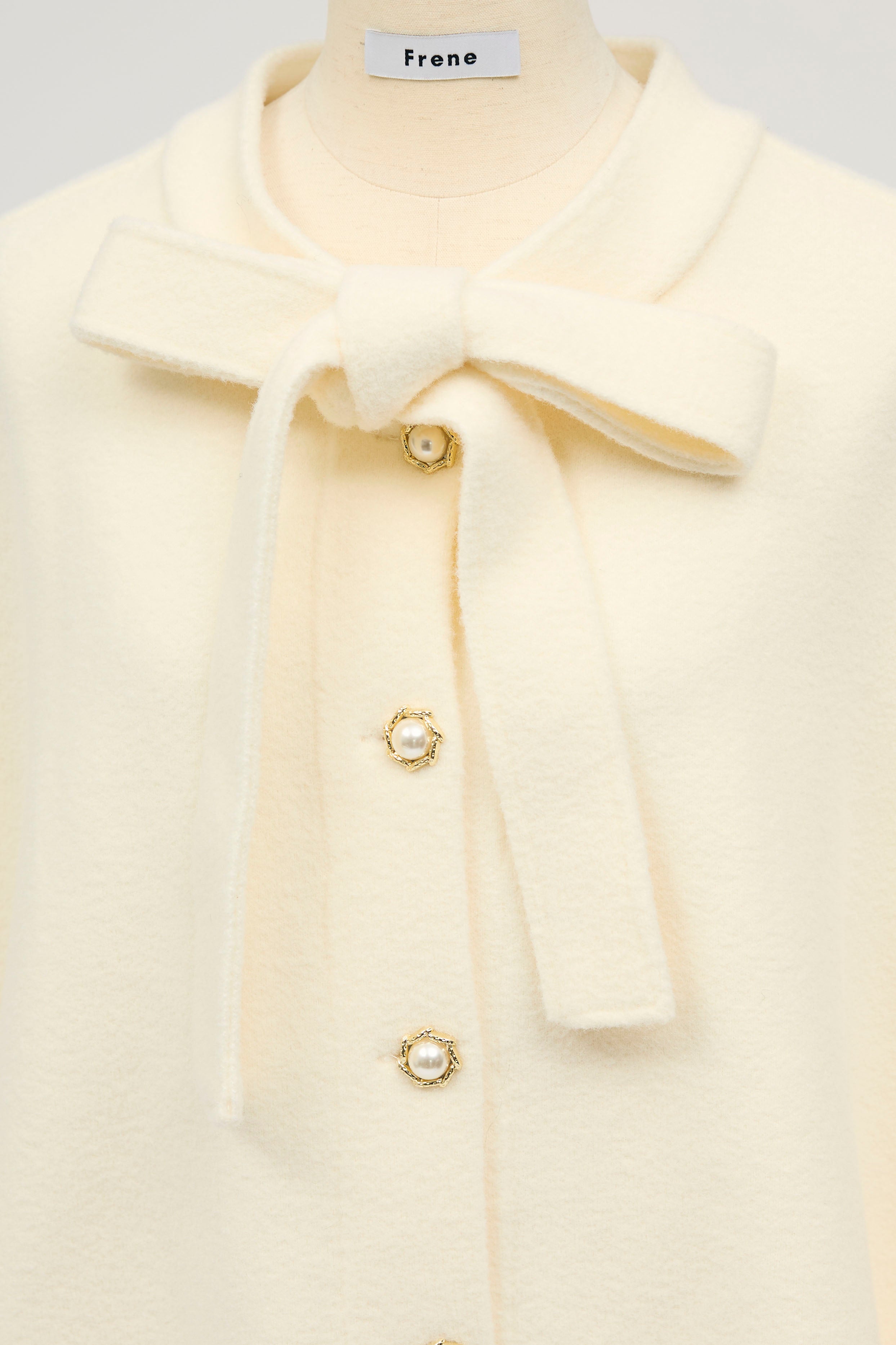 予約]ファーカフスリボンポンチョコート – Frene