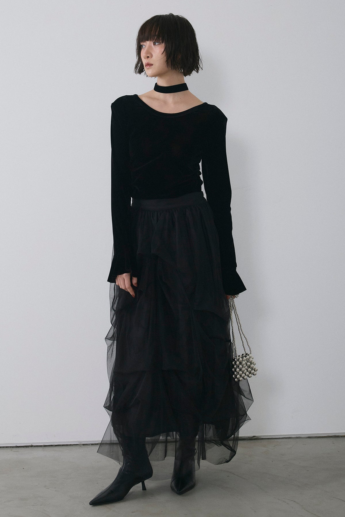 予約/SET]バックレースベロアトップス+マルチパターンタックチュール