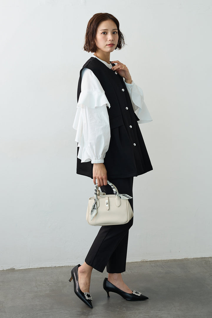 [予約/SET]ティアードフリルスリーブパールボタンブラウス+ペプラムラインシルバーボタンジレ+タックテーパードパンツ(3set)