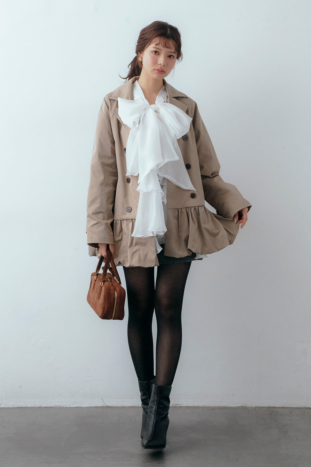 [予約/SET]フロントBIGリボンティアードエアリーチュニック+バルーンヘムミディ丈トレンチコート(2set)
