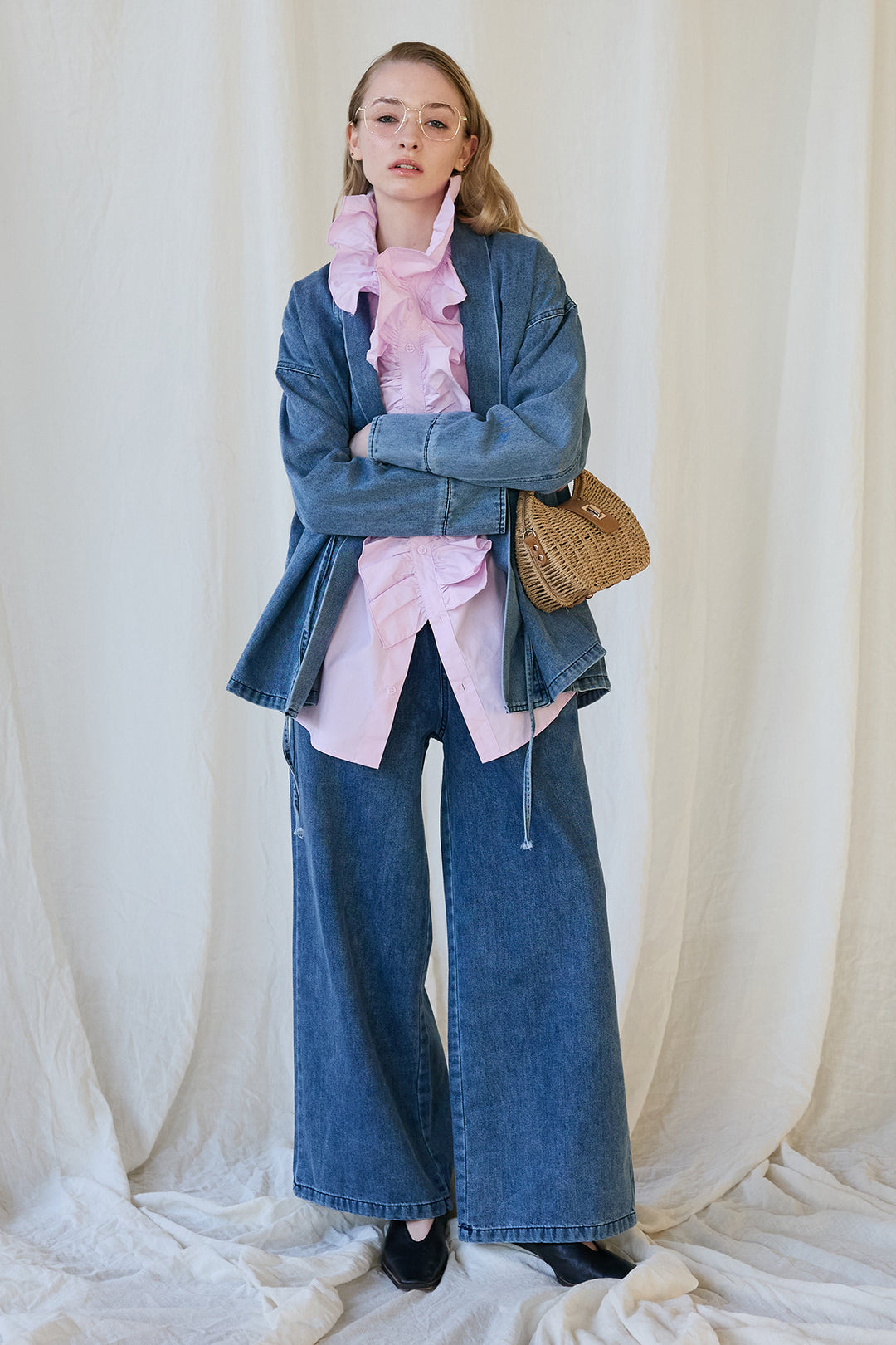 [予約/SET]ブルームカラーフリルブラウス+ノーカラーデニムルーズセットアップ(2set)