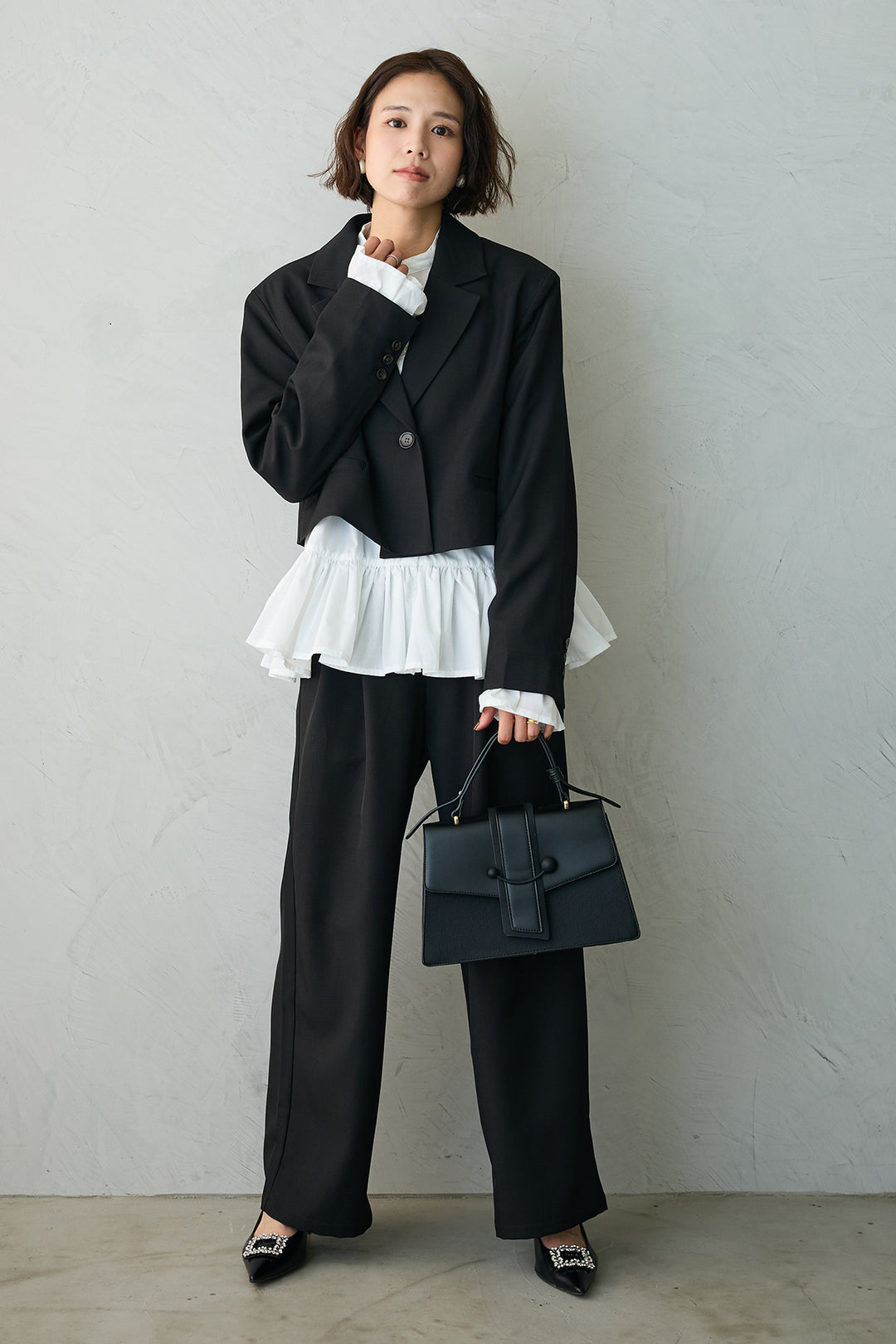 [予約/SET]フリルヘムスリーブブラウス+クロップドマニッシュシンプルジャケット+ツイルシンプルストレートパンツ(3set)