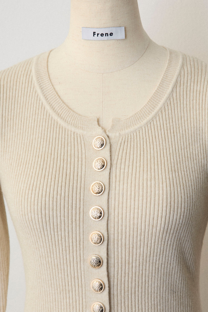 [予約]ファーフレアスリーブゴールドボタンニット