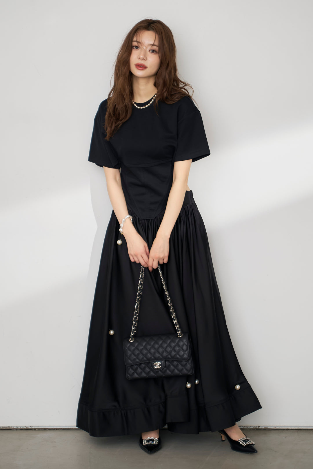 [予約/SET]バックレースアップTシャツ+ビッグパールデコレーションボリュームフレアスカート(2set)