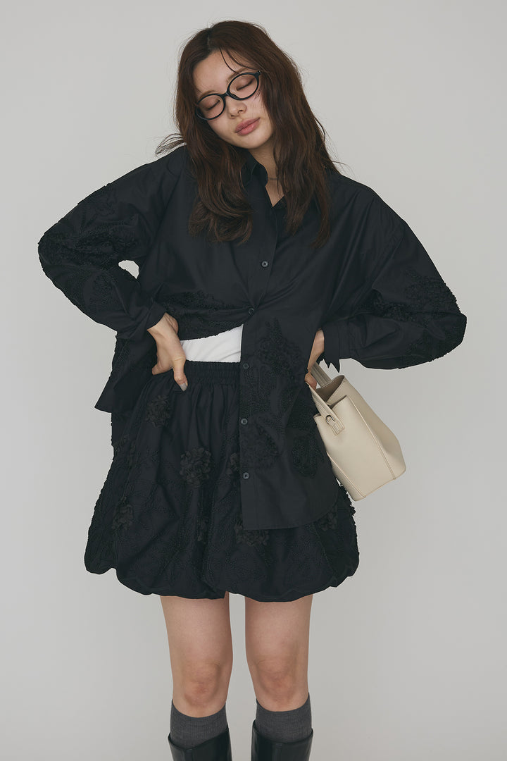 [予約/SET]フラワー刺繍モチーフオーバーシャツ+フラワー刺繍バルーンスカート(2set)