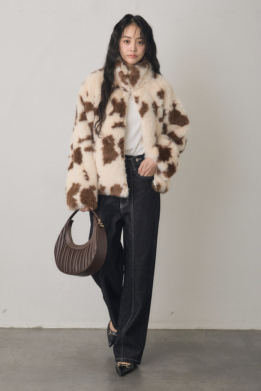 [予約/SET]COW柄スタンドファーライクコート+ウエストアシメデニムパンツ(2set)