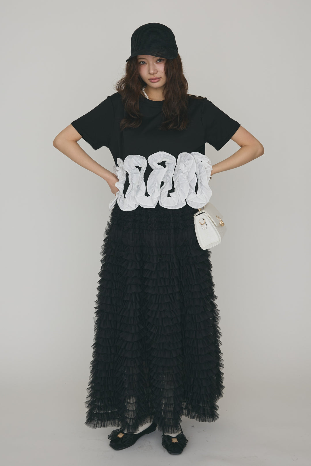 [予約/SET]フリルウェーブヘムカットTシャツ+ホイップチュールティアードスカート(2set)