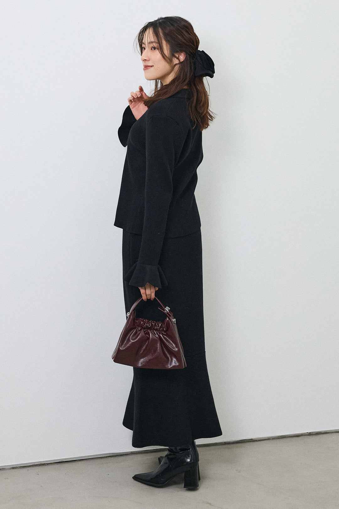 [予約]フロントラッフルデザインニットセットアップ