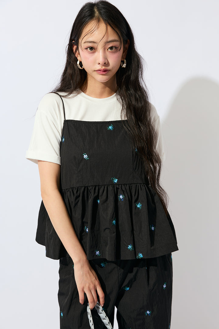 [予約/SET]ベーシック美ラインTシャツ+フラワー刺繍タフタキャミトップス+フラワー刺繍タフタストレートパンツ(3set)