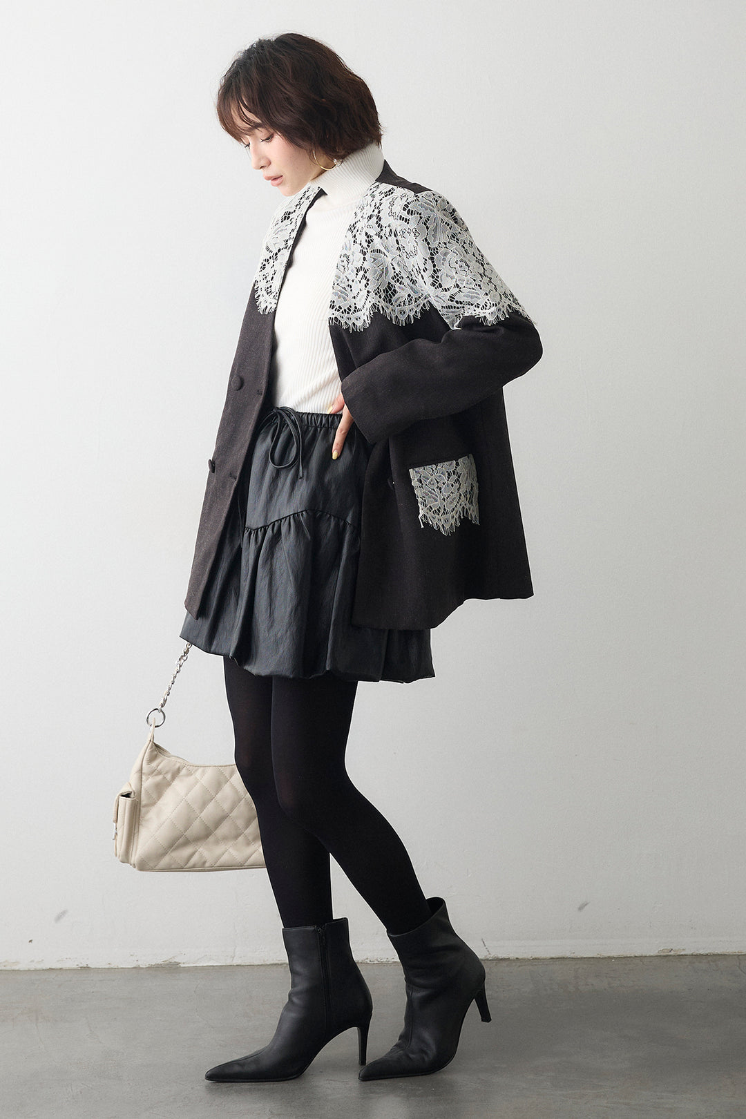 [予約/SET]ベーシックリブタートルニット+ショルダーレースデザインジャケット+フェイクレザーティアードバルーンミニスカート(3set)