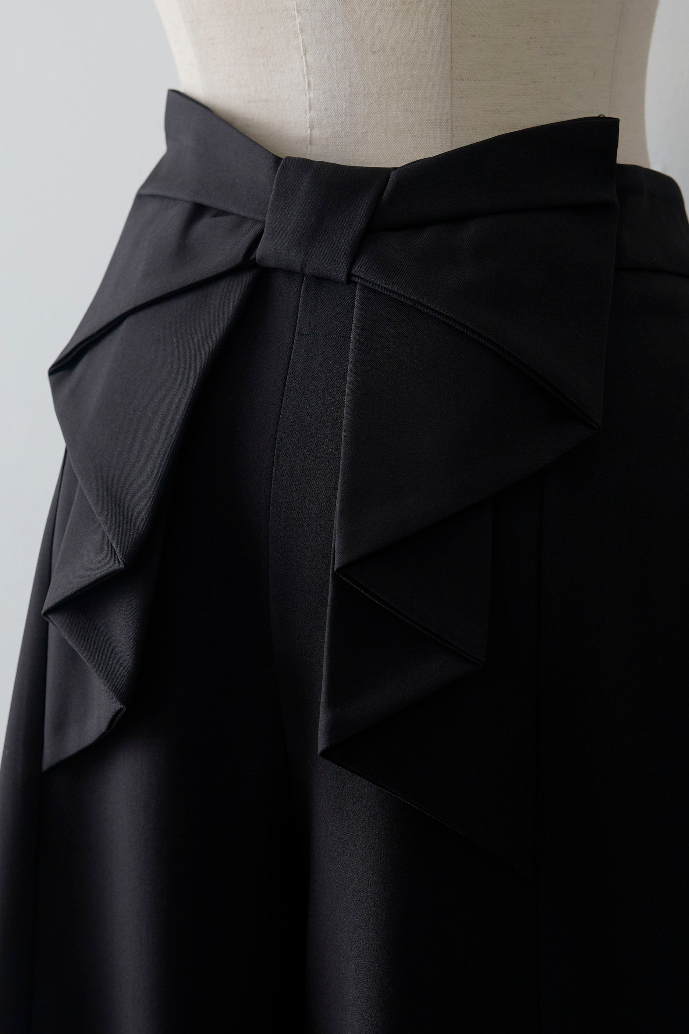 予約]バックリボンストレートパンツ – Frene