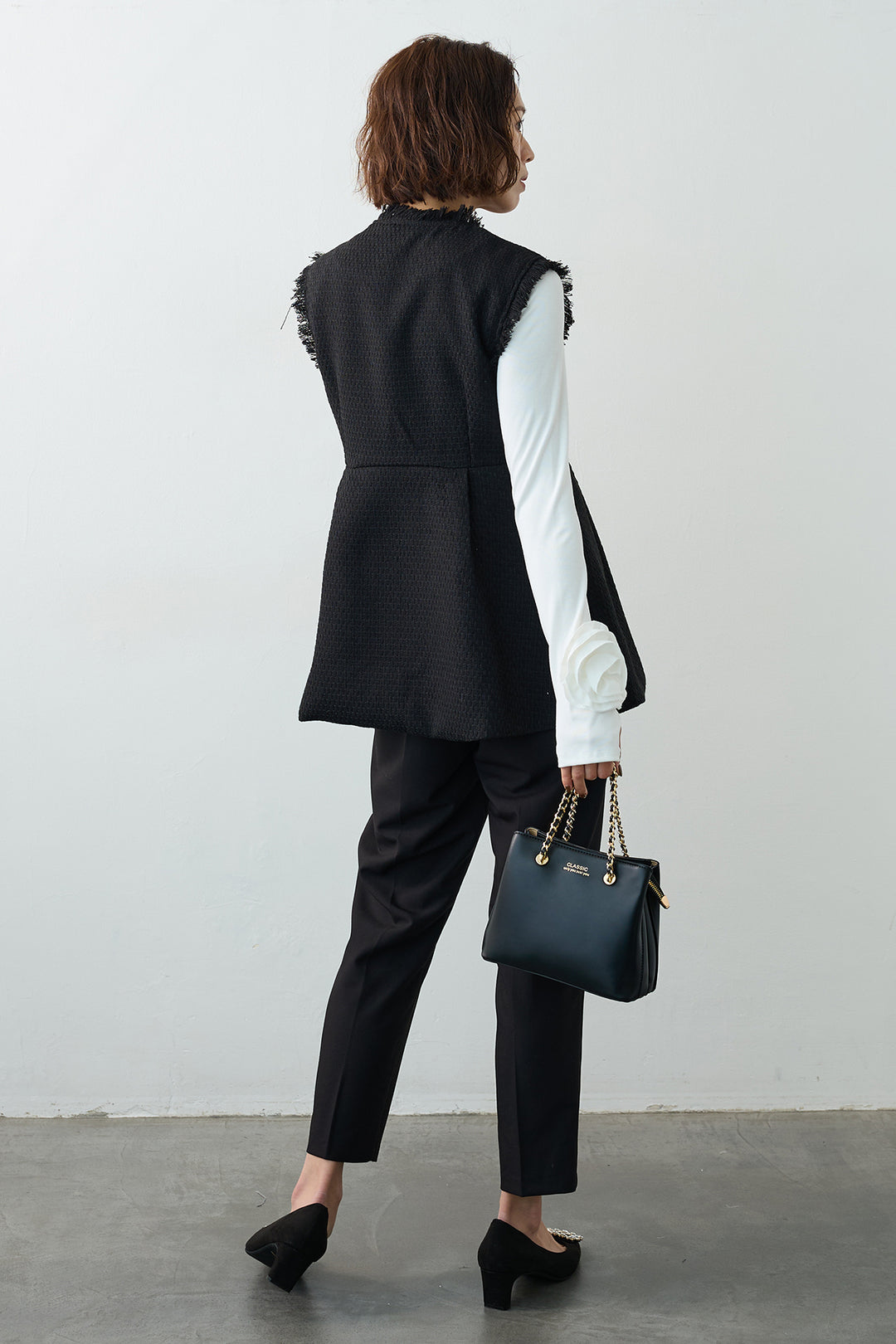 [予約/SET]フラワーモチーフポイントカットトップス+ツイードペプラム美フォルムジレ+タックテーパードパンツ(3set)