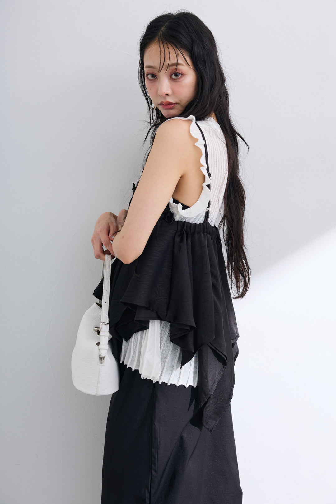 [予約/SET]メニーリボンデコレートフレアキャミ+ナイロンバルーンパンツ(2set)