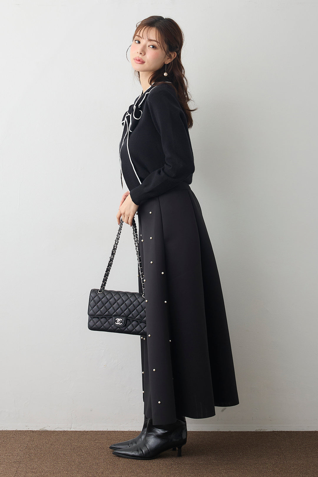 [予約/SET]配色ボウタイリボンニット+マルチパターンボンディングフレアスカート(2set)