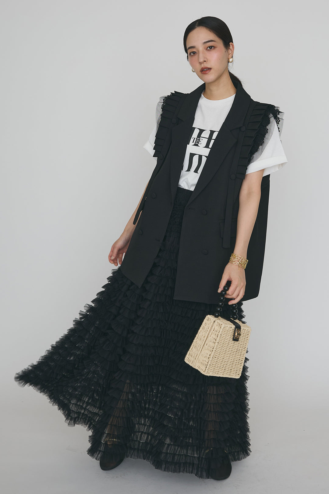 [予約/SET]フリルショルダーテーラーマニッシュベスト+ホイップチュールティアードスカート(2set)