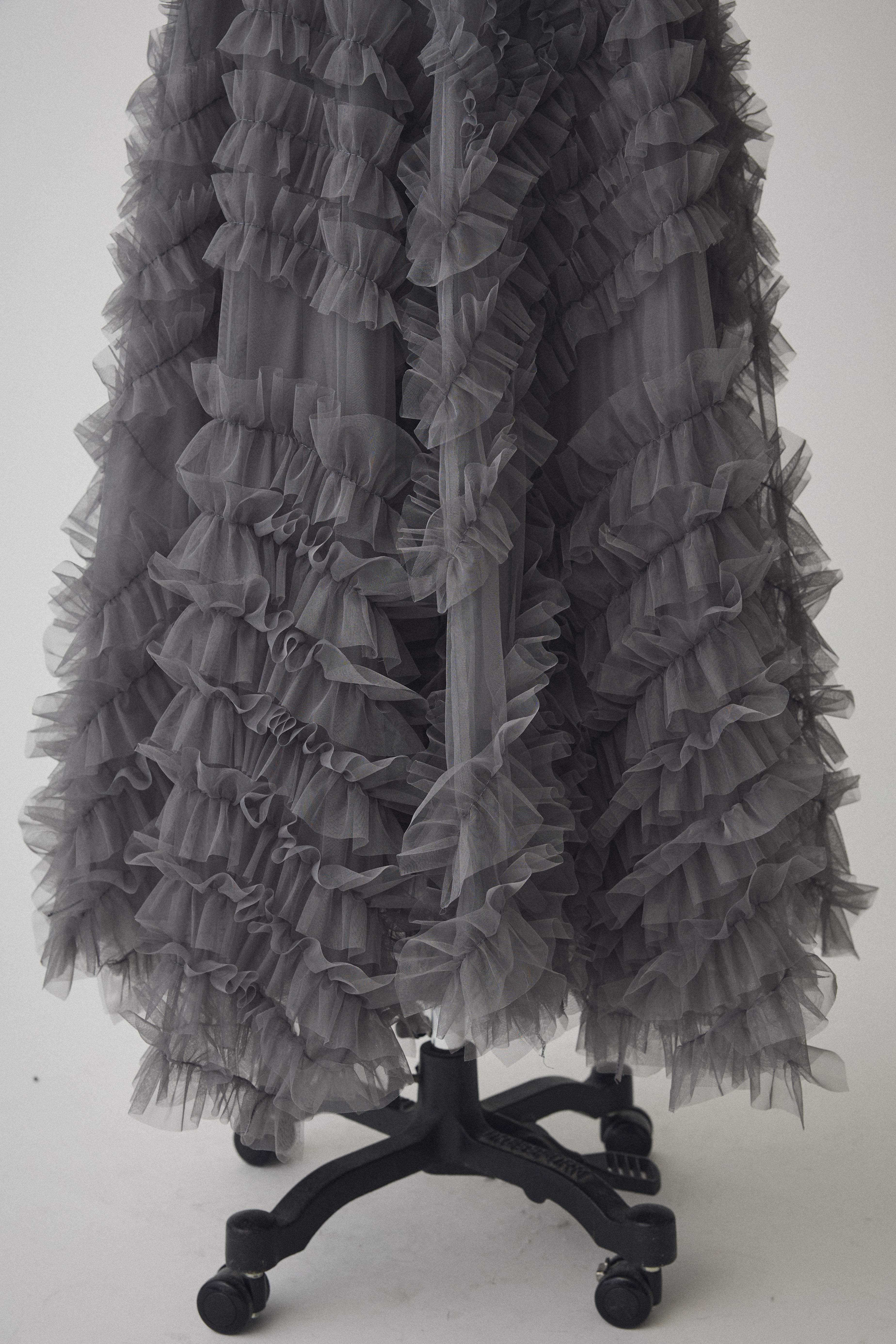 Freneスフレアシメチュールスカート　新品 予約]スフレアシメチュールスカート – Frene