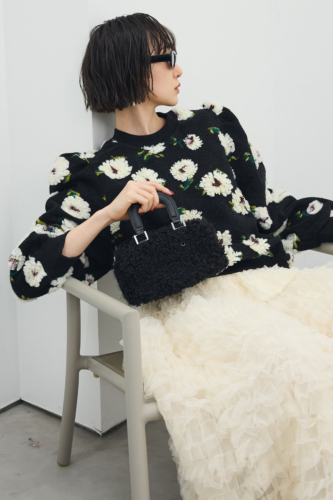 [予約]ボアフラワーモチーフニット