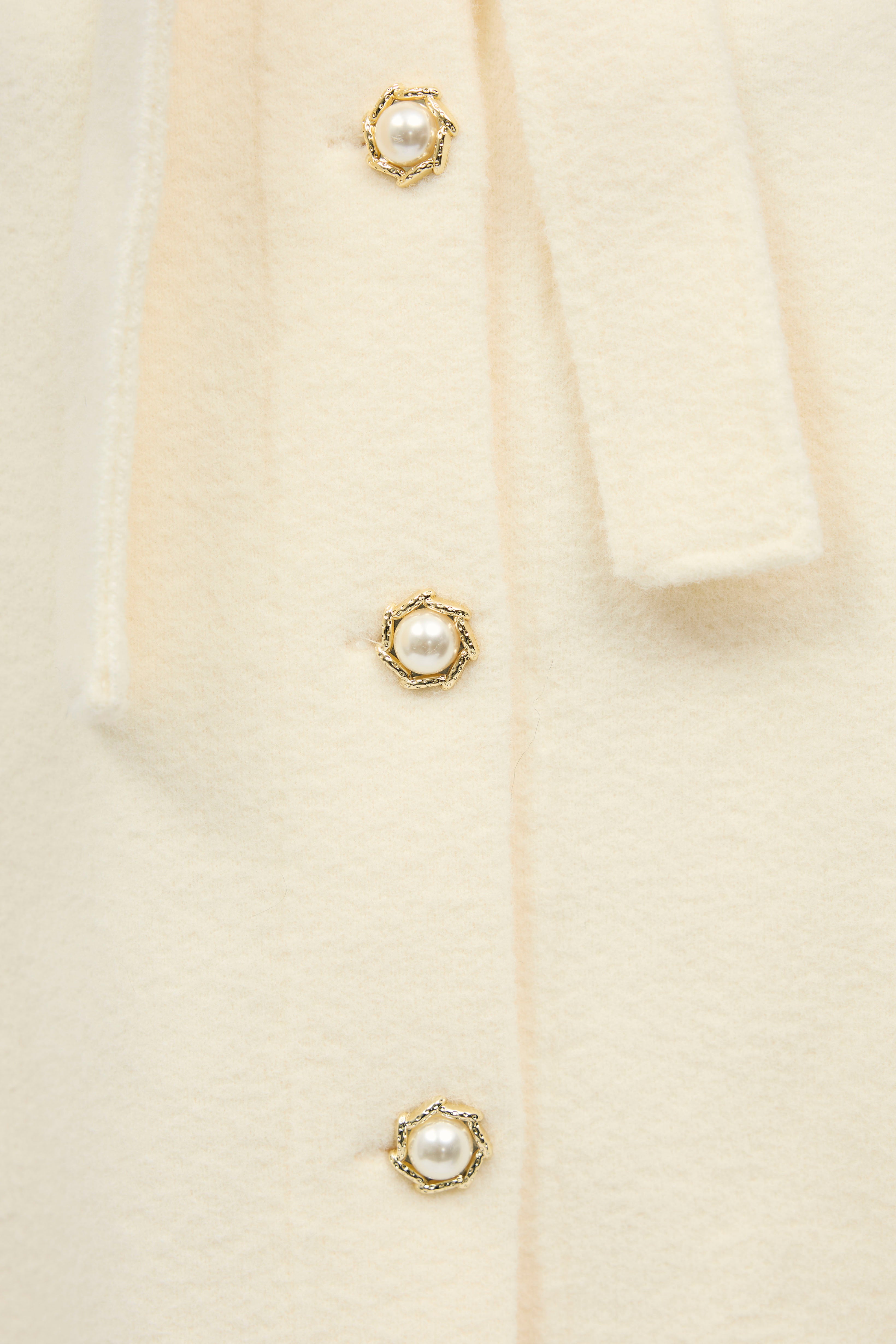 【新品】ファーカフスリボンポンチョコート ブラック◾️Frene フラーネ 予約]ファーカフスリボンポンチョコート – Frene