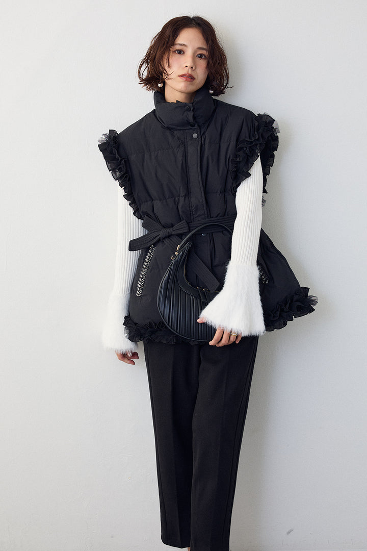 [予約/SET]フェザー切替スリーブフレアニット+フリルチュールスリーブ美ラインベスト+ウォームセンタープレス美ラインテーパードパンツ(3set)