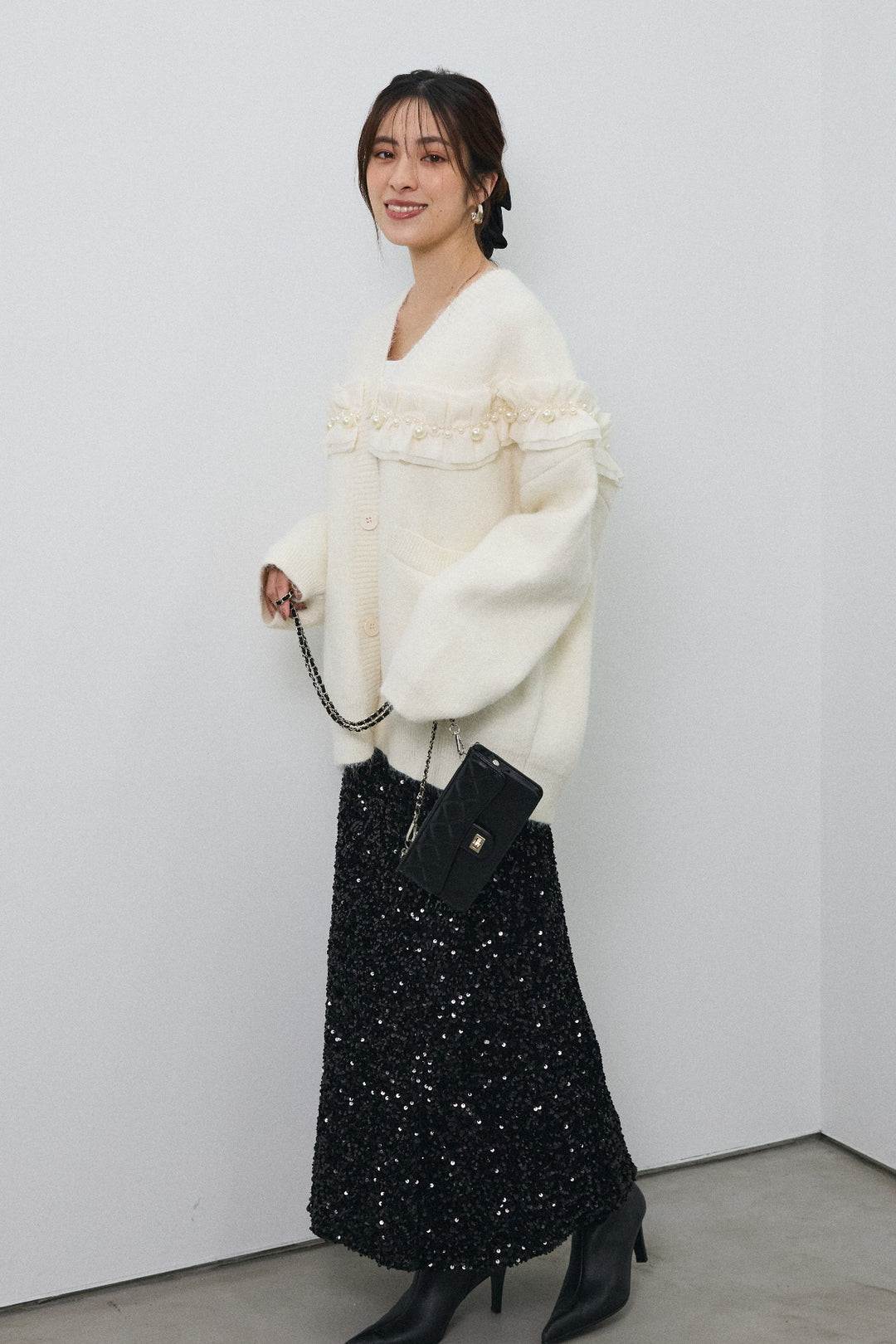 [予約/SET]フリルパールドッキングニットコーディガン+スパンコールシャイニースカート(2set)