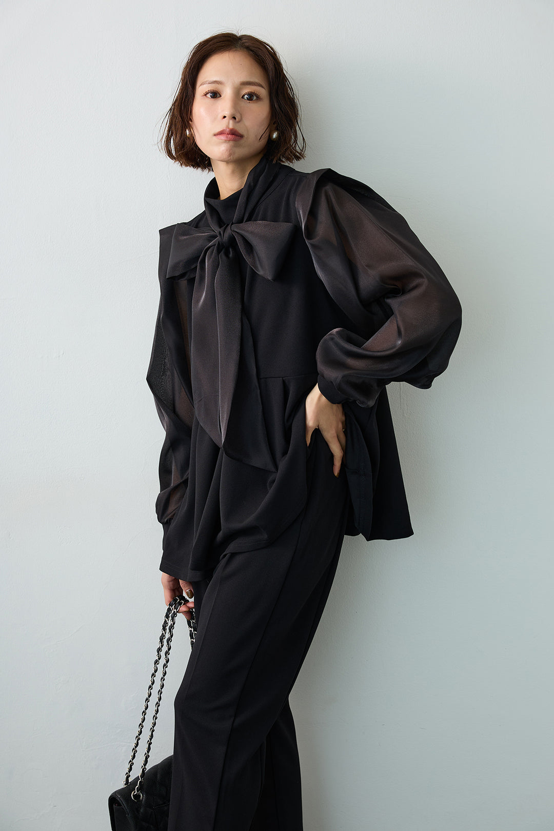 [予約]シアーリボン異素材ドッキングペプラムブラウス