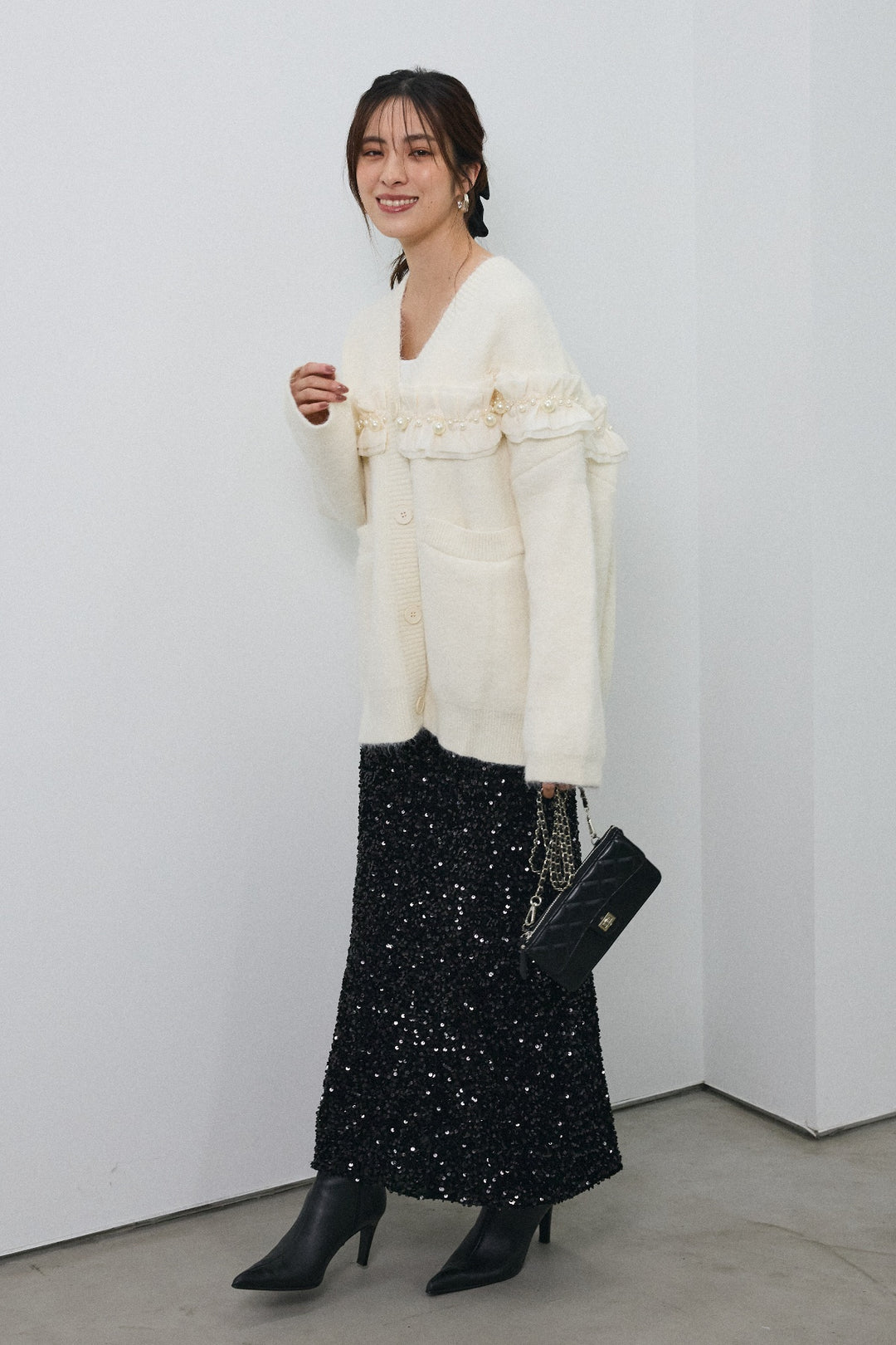 [予約/SET]フリルパールドッキングニットコーディガン+スパンコールシャイニースカート(2set)