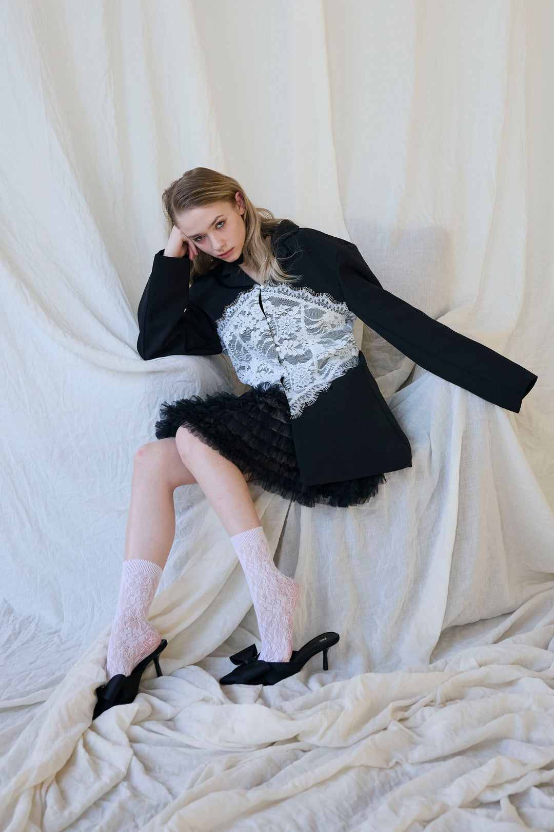 [予約]美ラインウエストレースデザインジャケット