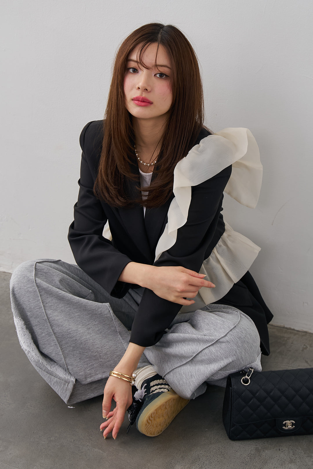 [予約/SET]アシメフリルマニッシュジャケット+サイドレースWフェイスカットソーパンツ(2set)