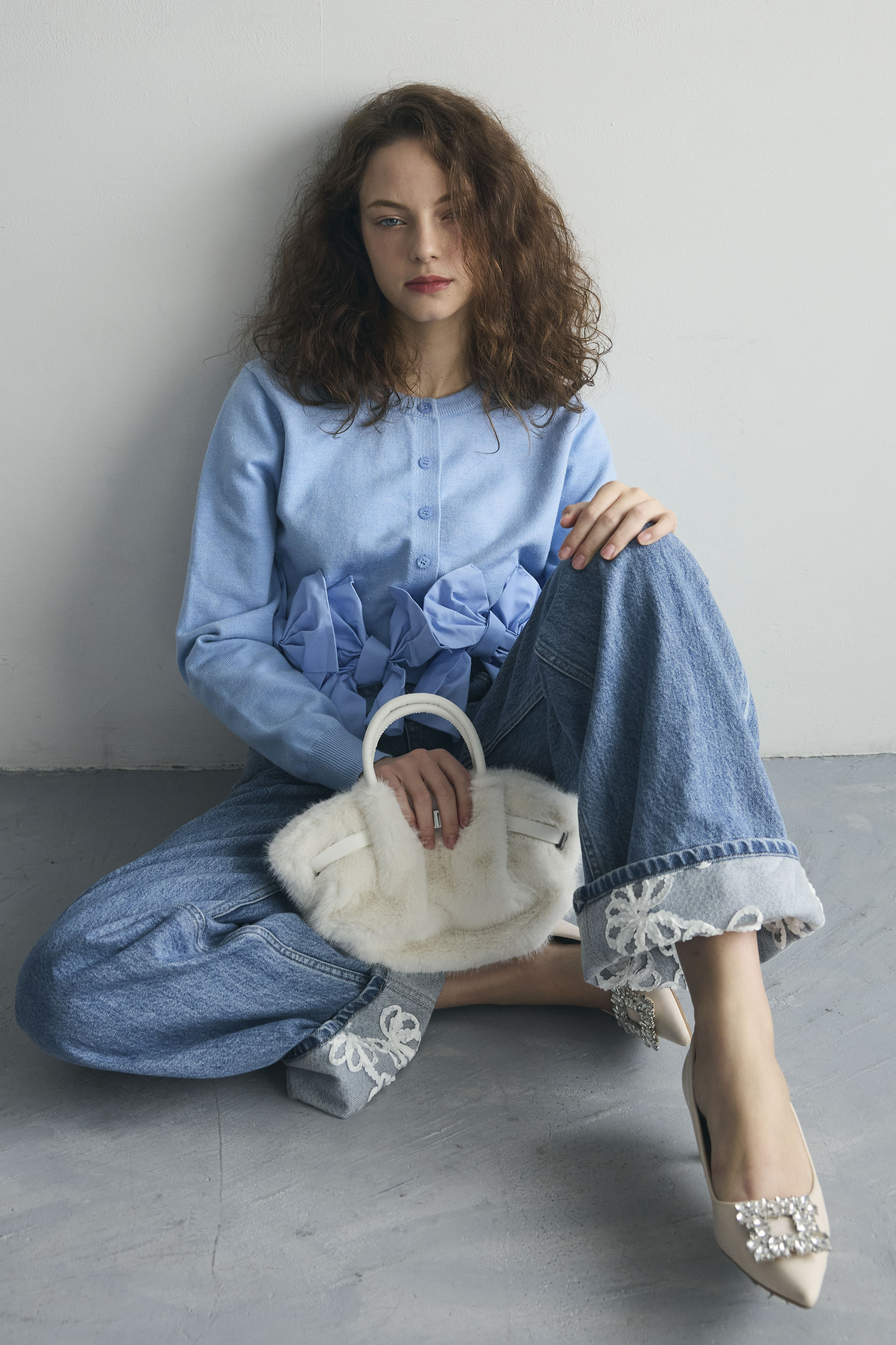 予約/SET]ヘムリボンデザインショートカーデ+コードレースロールアップ