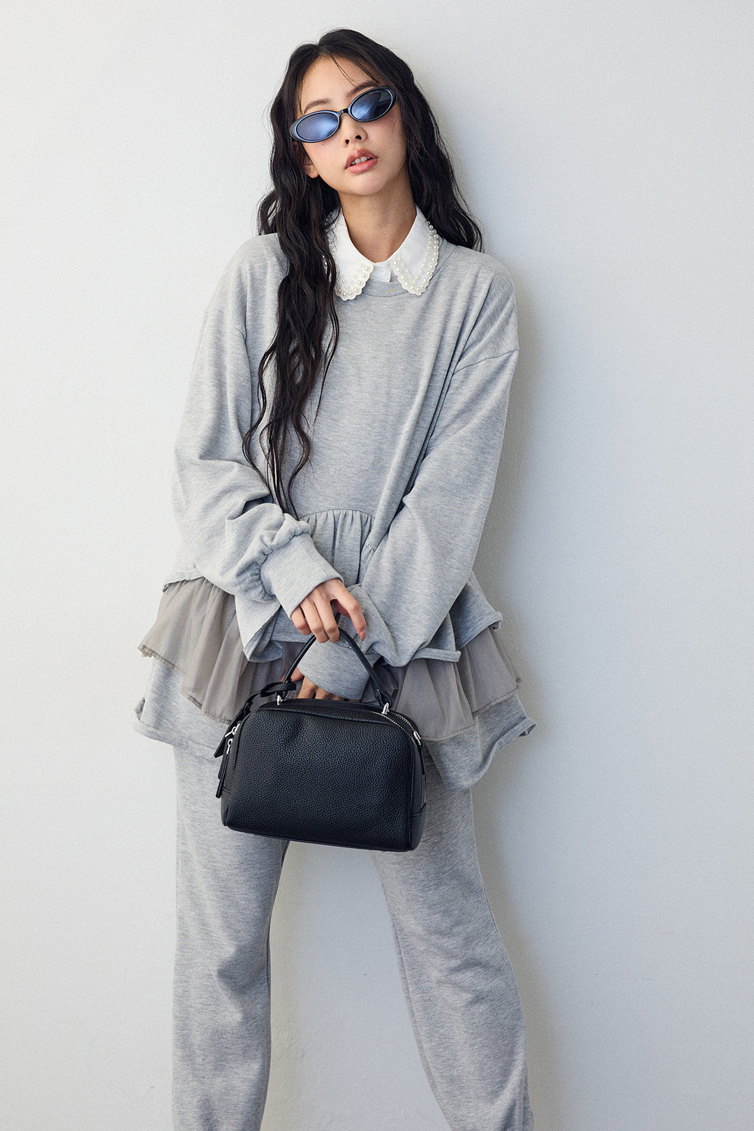 [予約/SET]2連パール付け襟+異素材ミックスフリルティアードスウェットPO+ライトスウェット美ラインジョガーパンツ(3set)