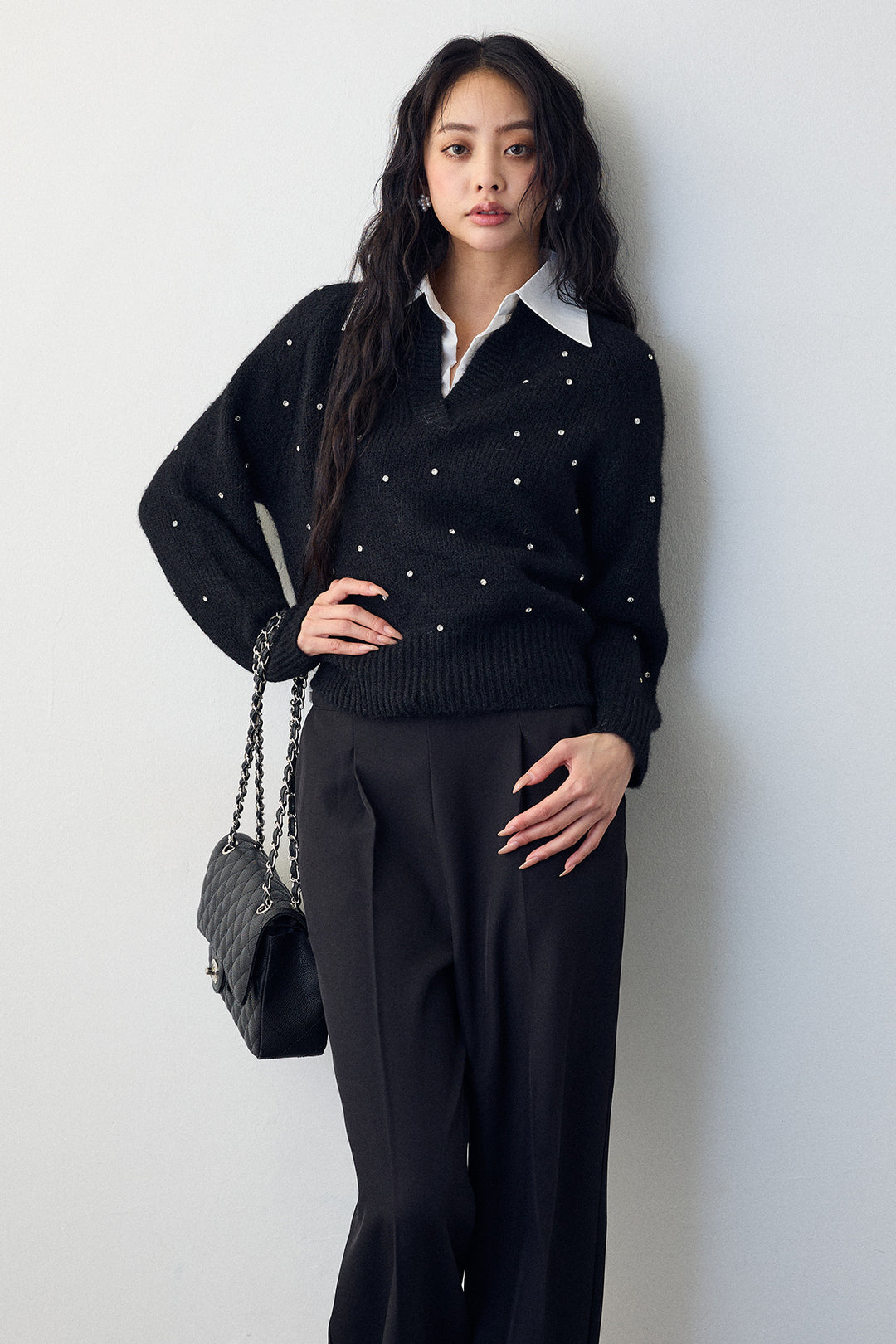 [予約]シャツ襟ラインストーンニットPO
