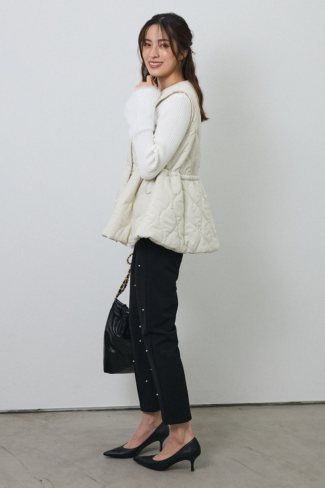 [予約/SET]キルティングフレアシルエットベスト+センターシームランダムパールパンツ(2set)
