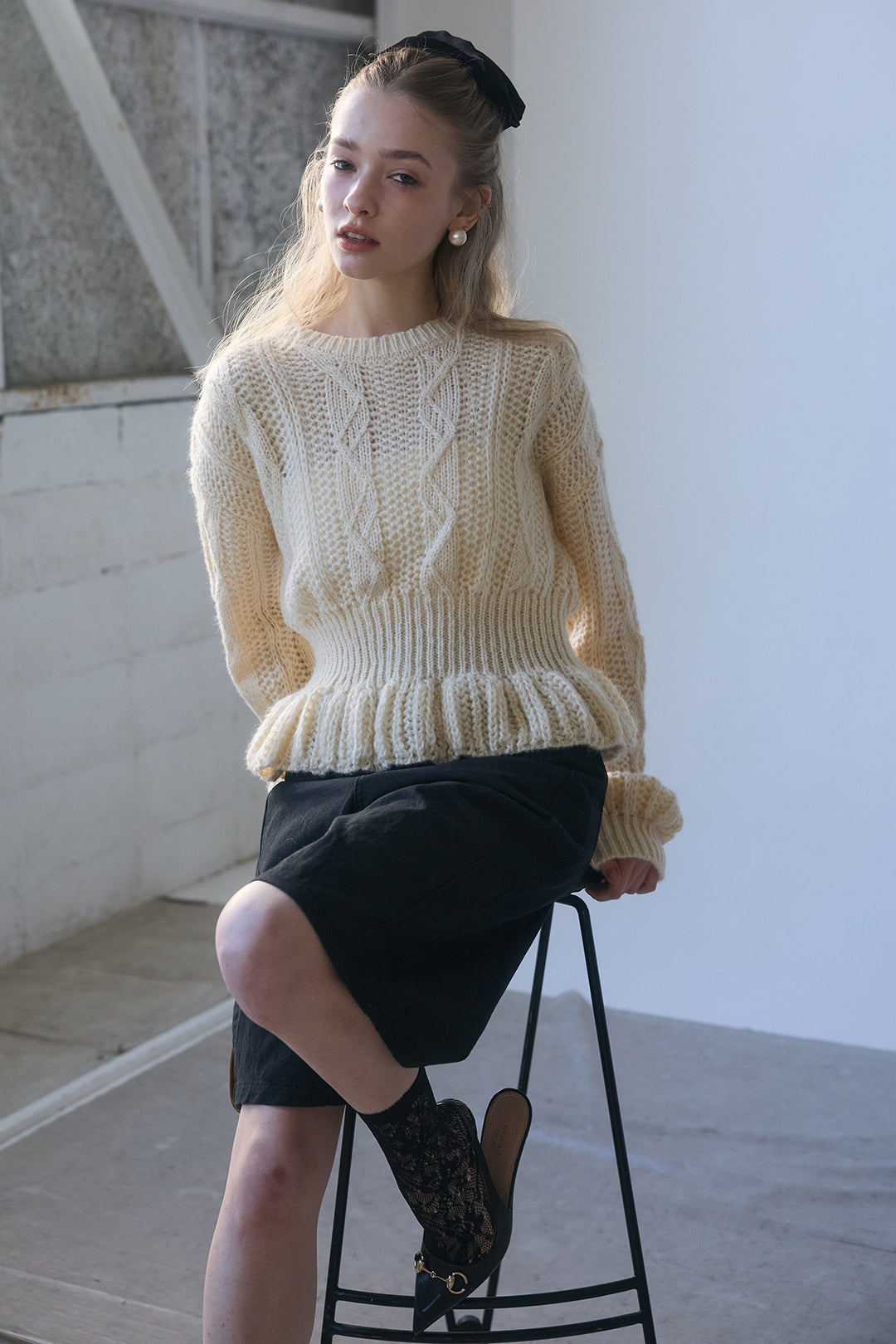 [予約/SET]ケーブル編ミニペプラムニット+デニムベーシックハーフパンツ(2set)