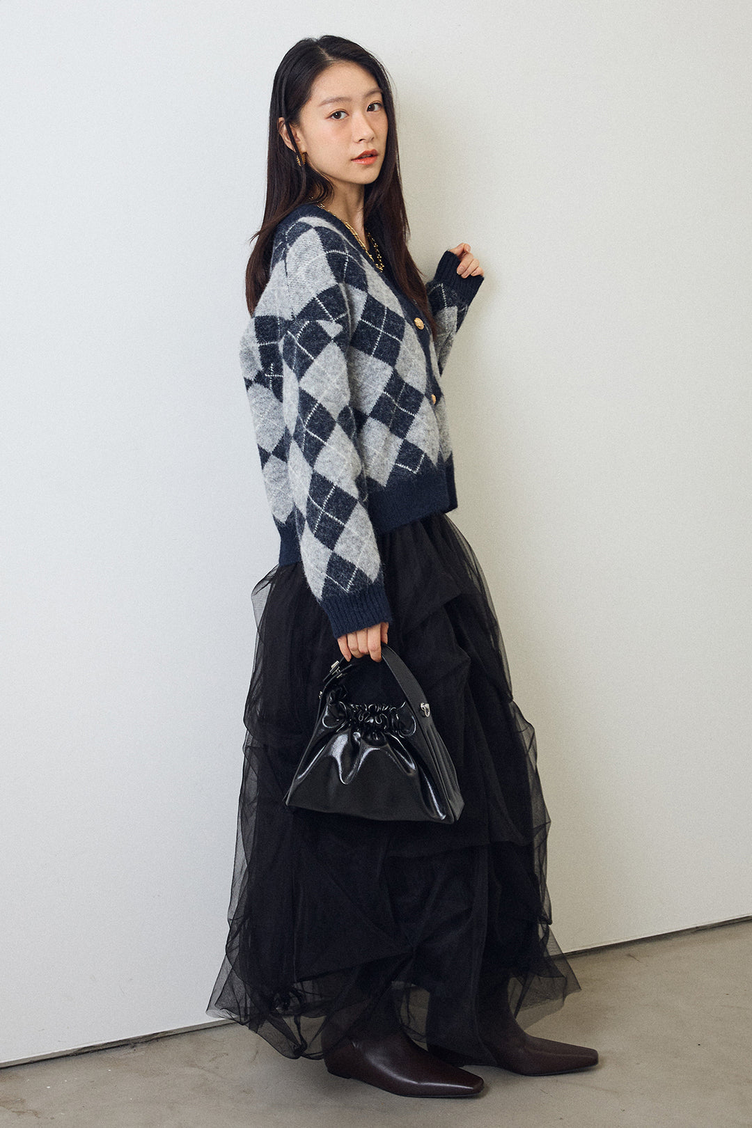 [予約/SET]アーガイル柄ゴールドボタンニットカーデ+マルチパターンタックチュールスカート(2set)