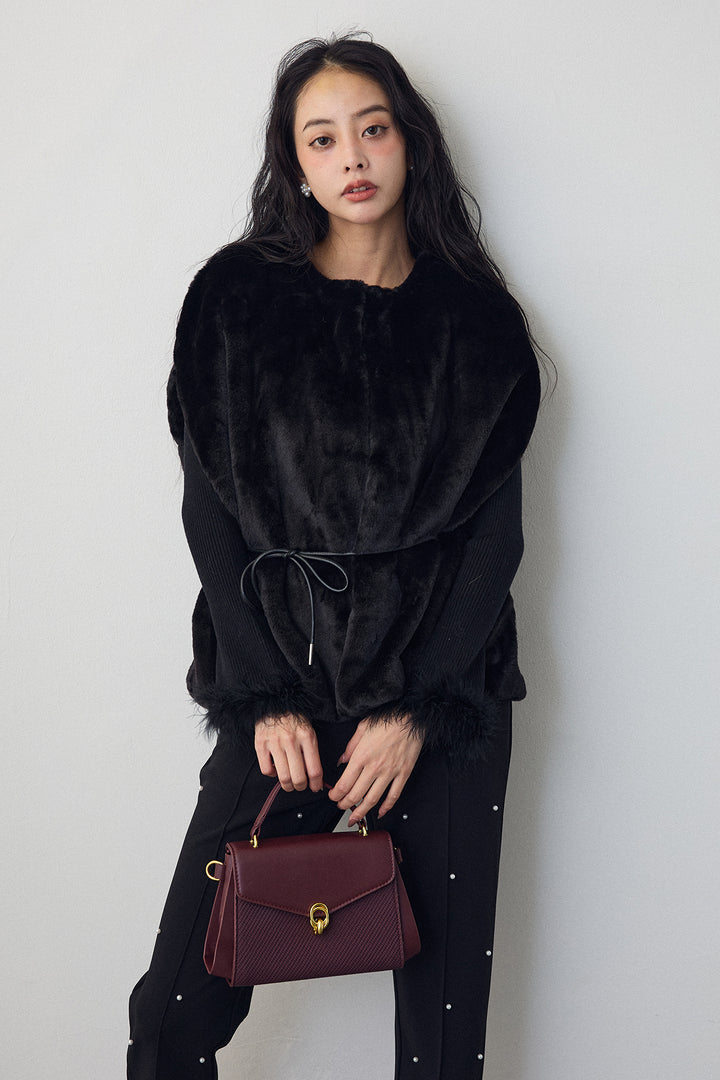 [予約]ファーフレアスリーブゴールドボタンニット